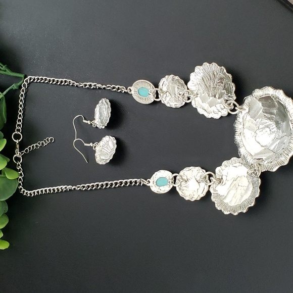 Silver & Turquoise Necklace & Earring Set - Picture 4 of 4